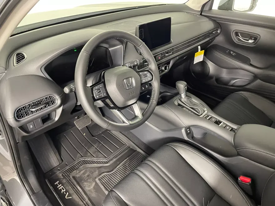 2026 Honda HR-V EX-L photo 1