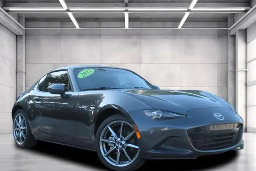 2022 Mazda MX-5 Miata RF Miata Grand Touring photo 1