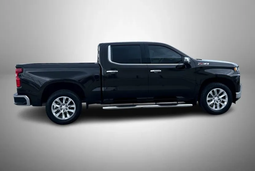 2019 Chevrolet Silverado 1500 LTZ photo 1