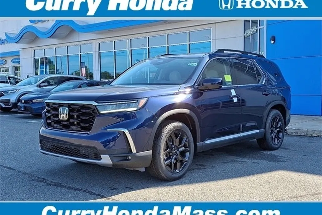 2025 Honda Pilot Touring photo 1