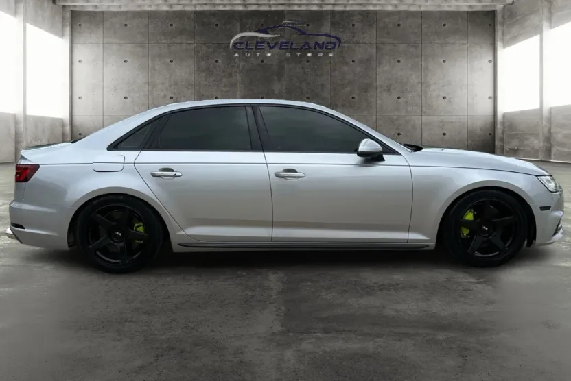 2018 Audi A4 Premium Plus S line Quattro photo 1