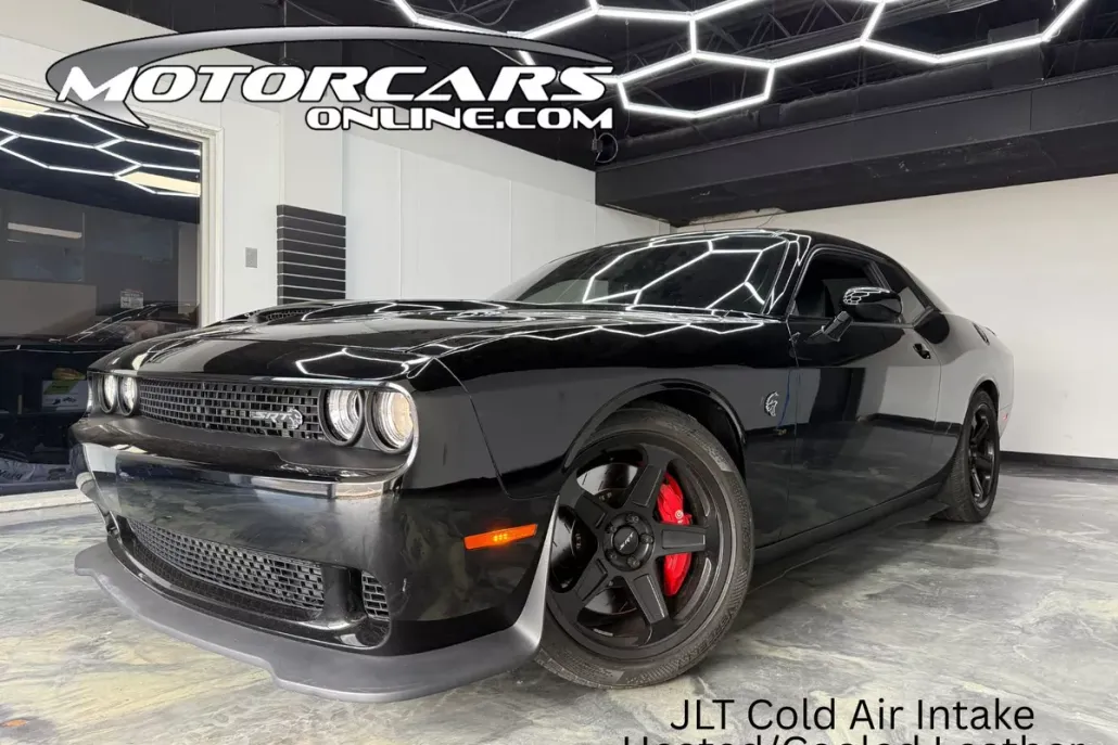 2015 Dodge Challenger SRT8 Hellcat photo 1