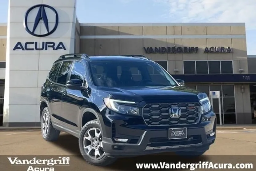 2023 Honda Passport TrailSport photo 1