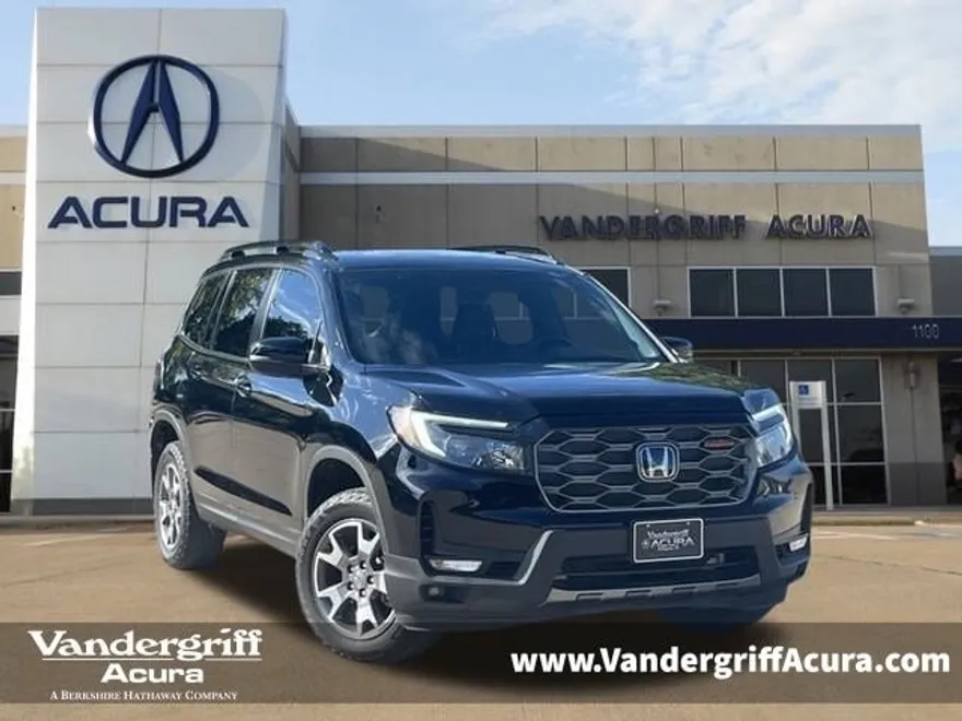 2023 Honda Passport TrailSport photo 1