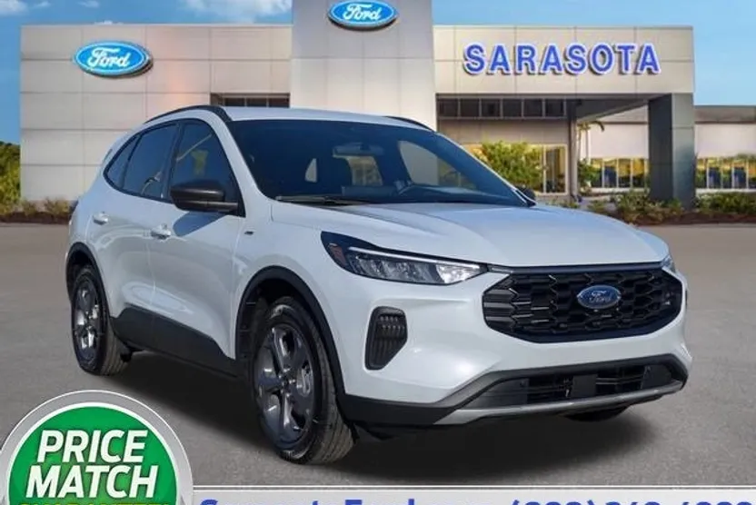 2025 Ford Escape ST-Line photo 1
