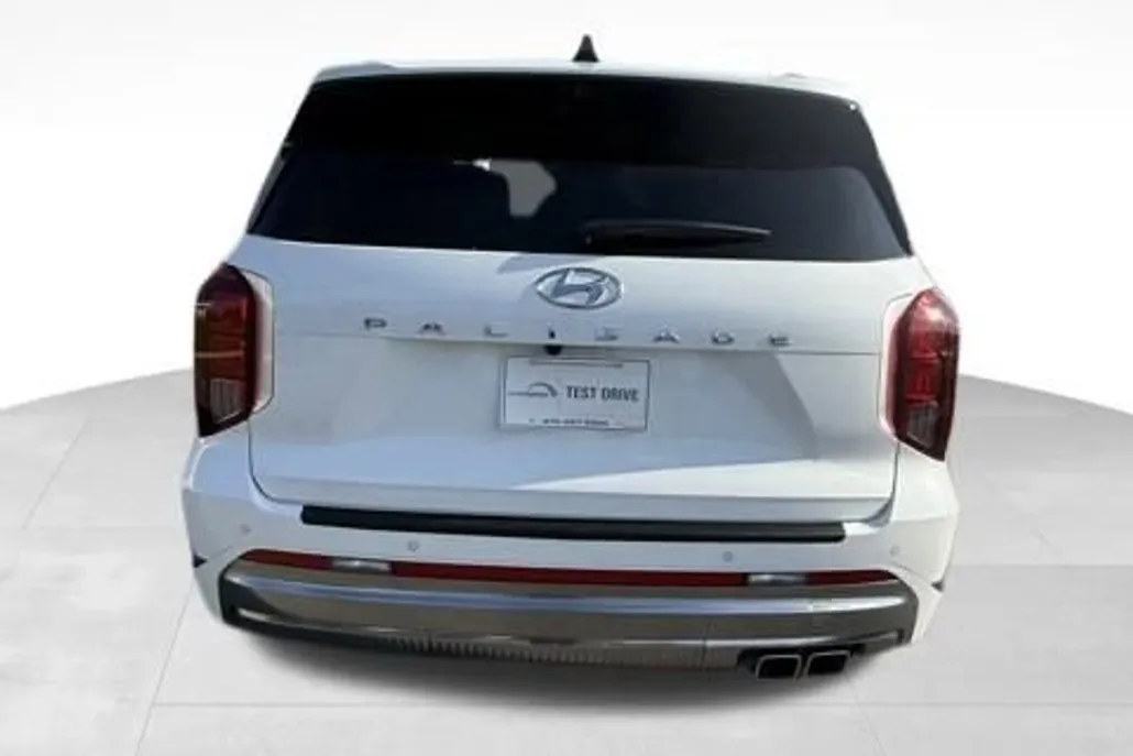 2020 Hyundai Palisade SEL photo 1
