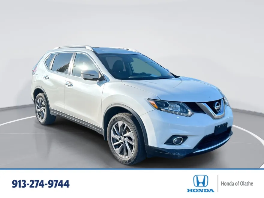 2016 Nissan Rogue SL photo 1