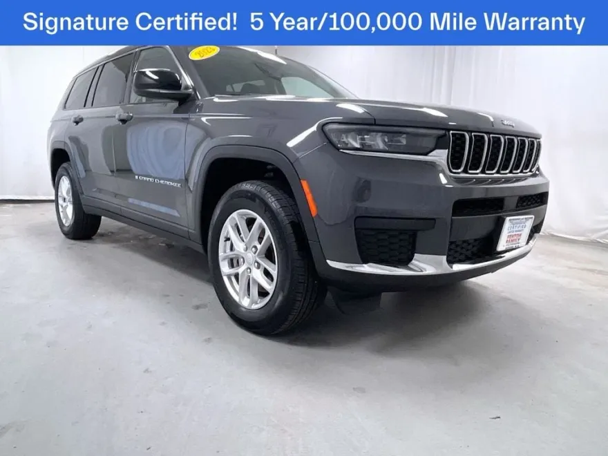 2023 Jeep Grand Cherokee Laredo photo 1