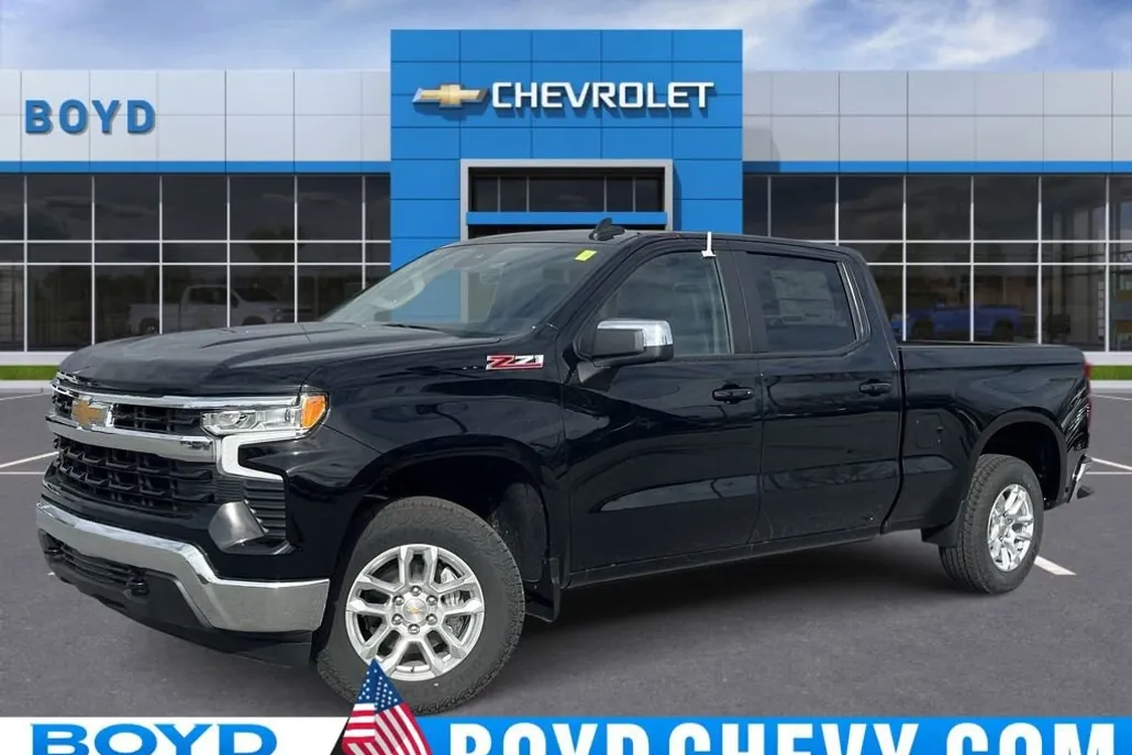 2025 Chevrolet Silverado 1500 LT photo 1