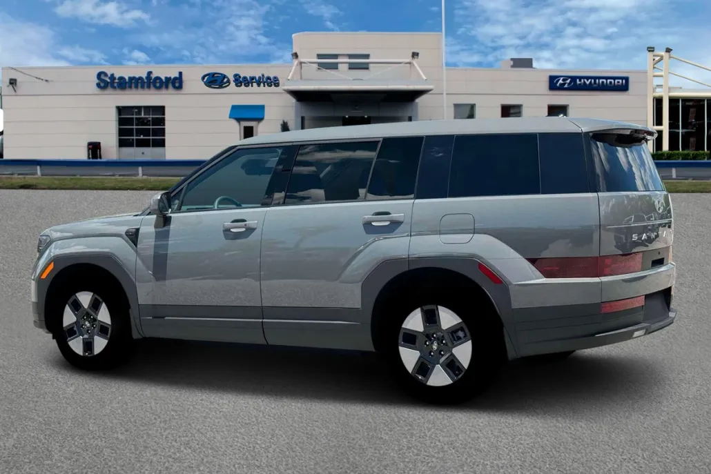 2026 Hyundai Santa Fe SE photo 1