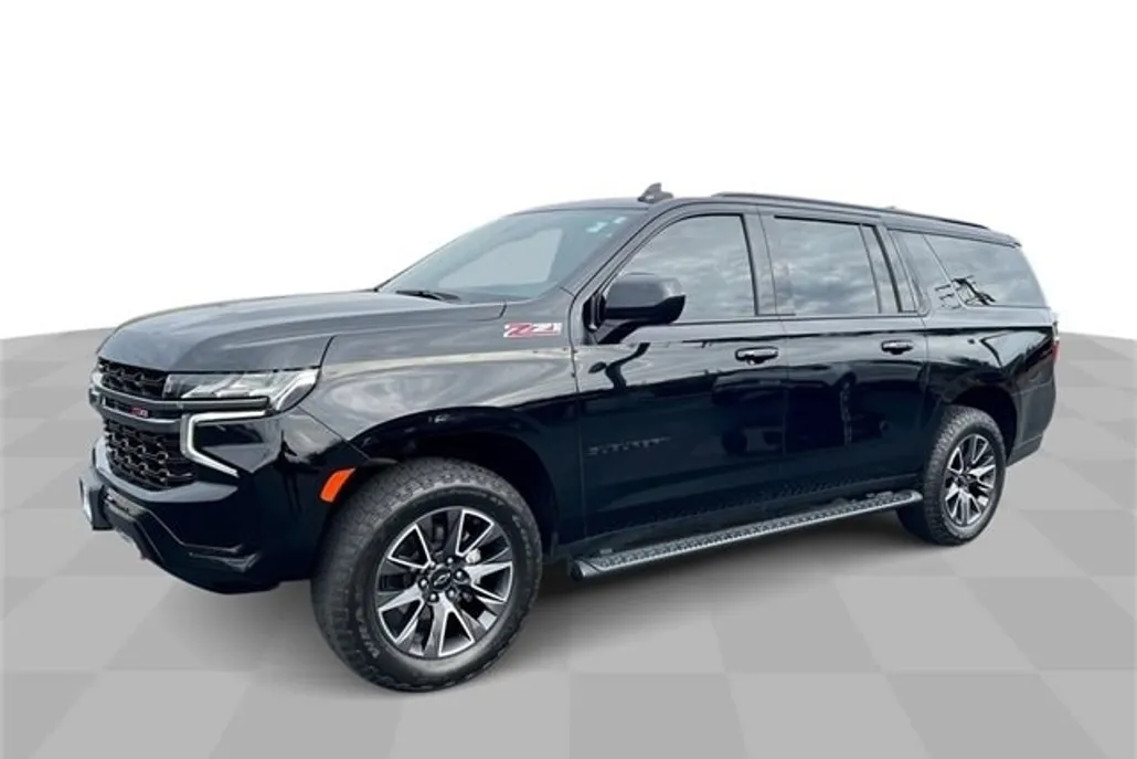 2021 Chevrolet Suburban Z71 photo 1