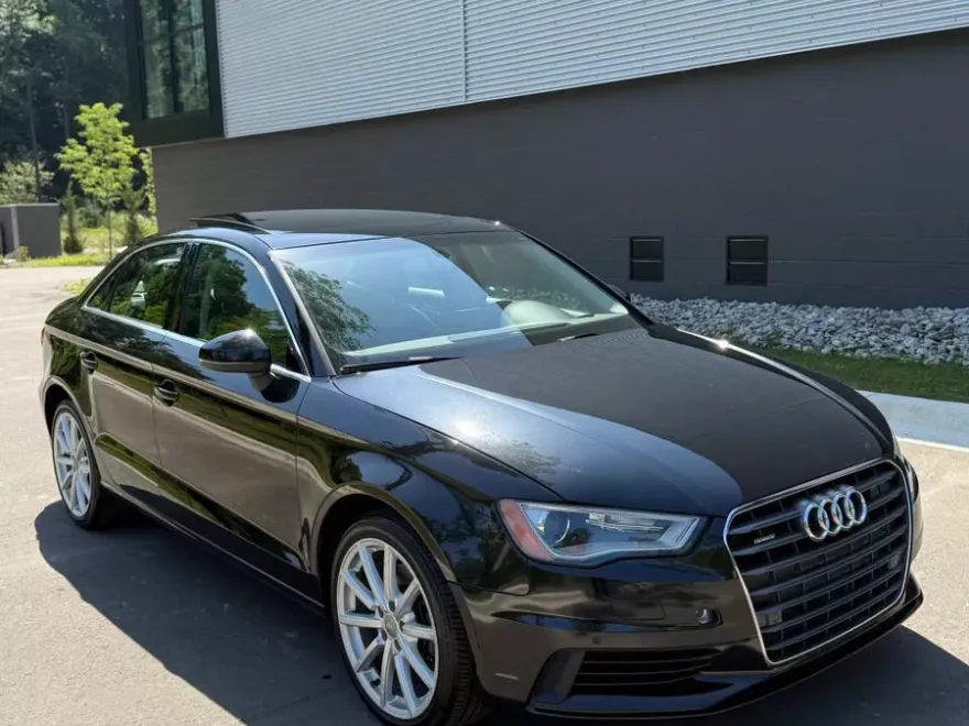 2015 Audi A3 Premium Plus photo 1