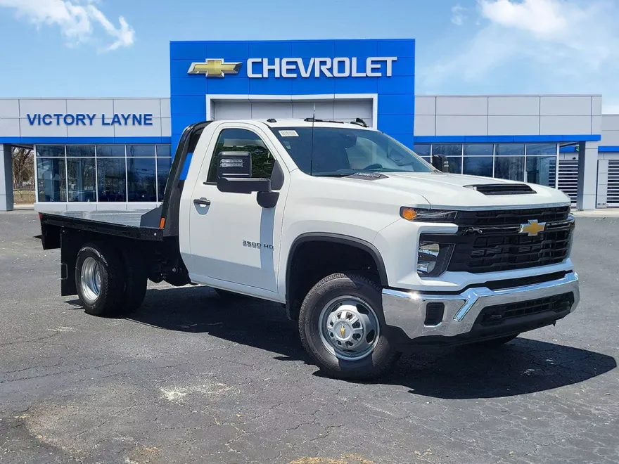 2025 Chevrolet Silverado 3500HD Work Truck photo 1