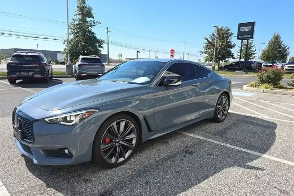 2022 Infiniti Q60 Red Sport 400 photo 1