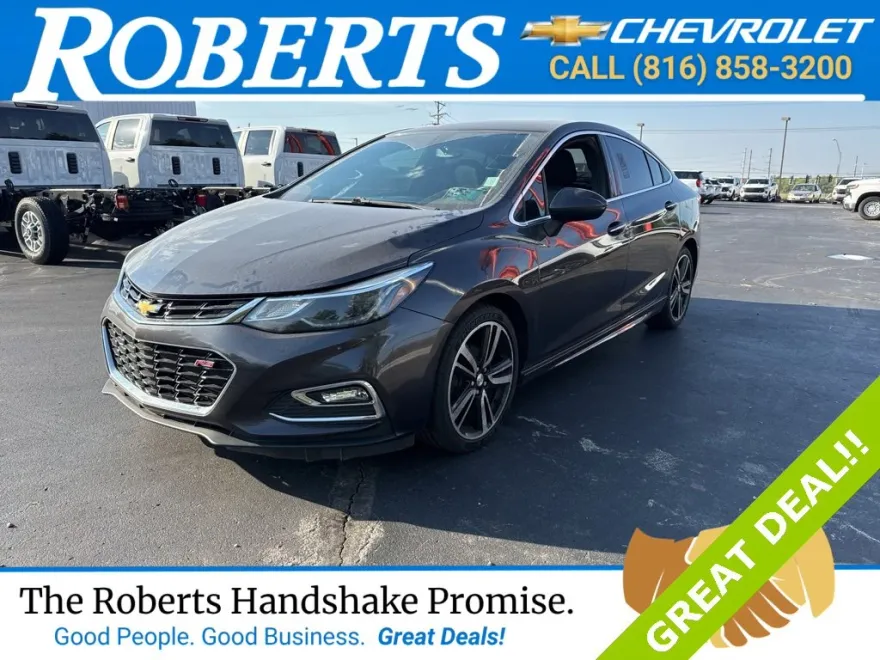 2017 Chevrolet Cruze Premier photo 1