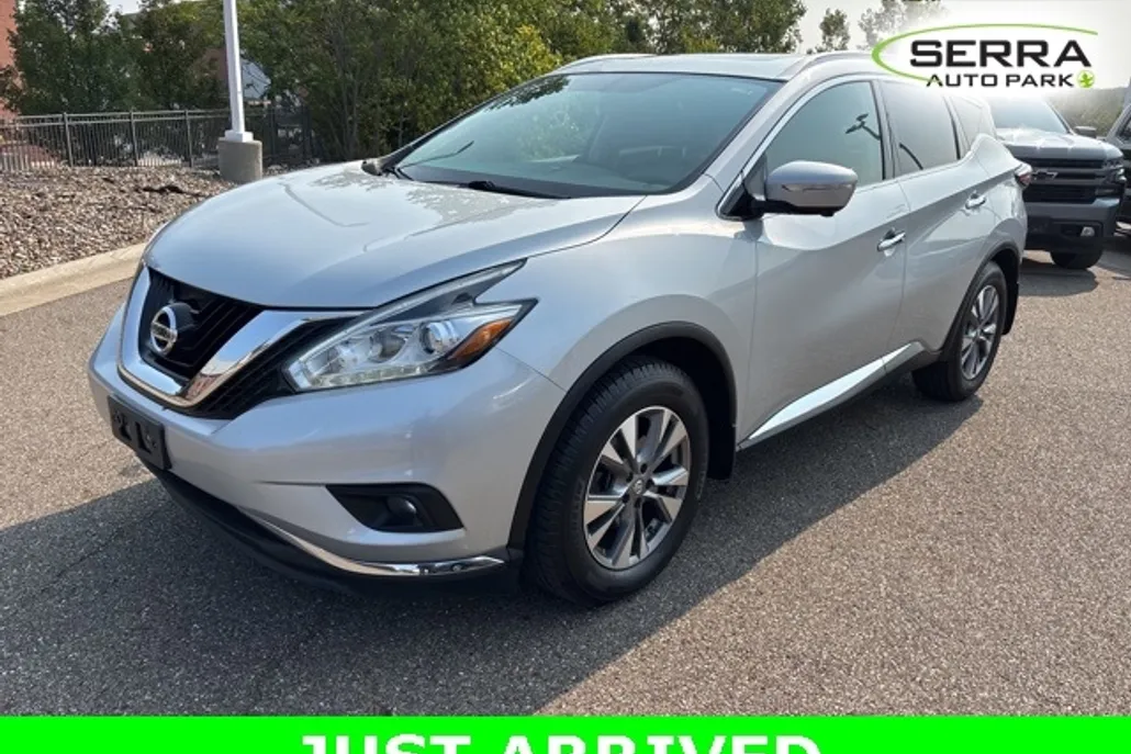 2015 Nissan Murano SL photo 1
