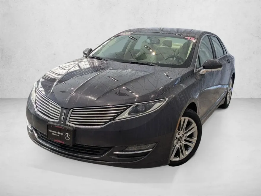 2013 Lincoln MKZ Base photo 1