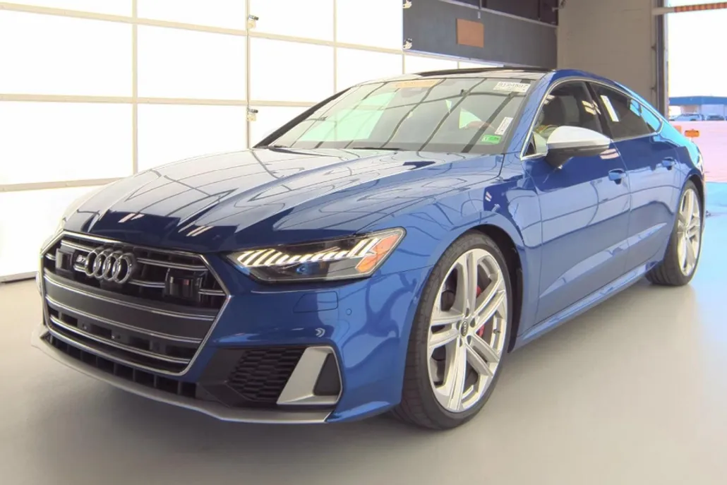 2023 Audi S7 Prestige photo 1