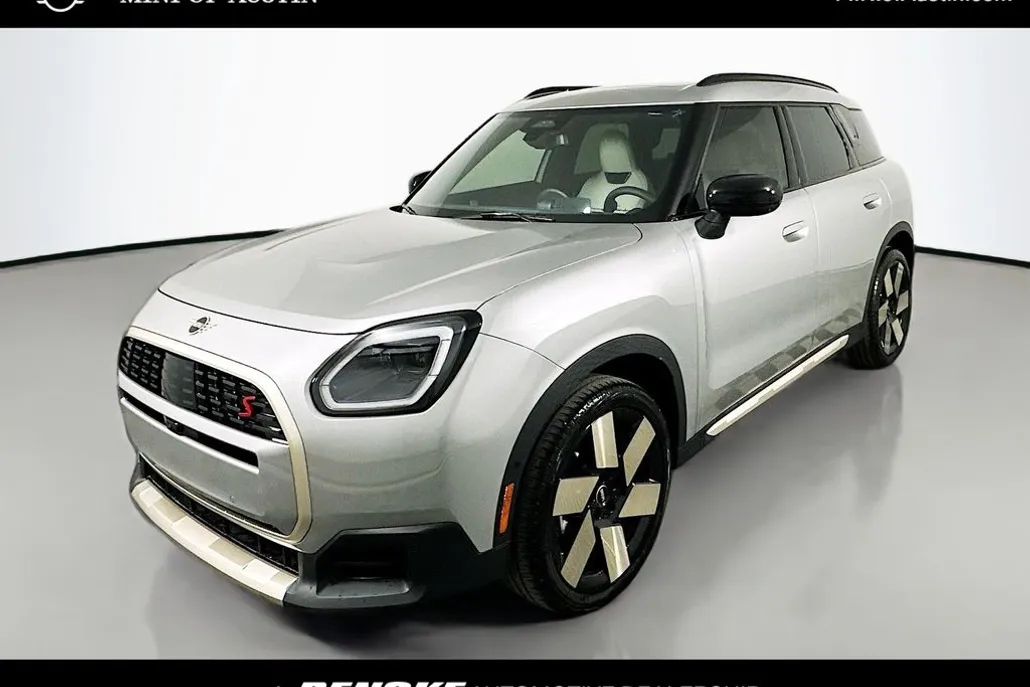 2025 Mini Countryman S ALL4 Iconic photo 1