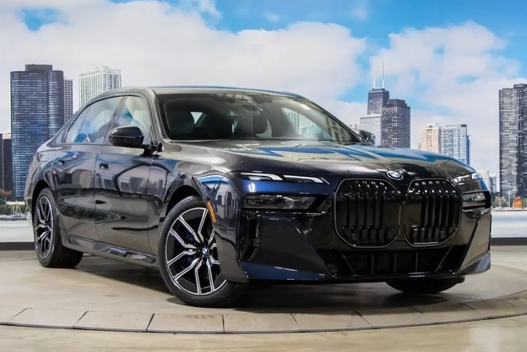 2025 Bmw 760i xDrive photo 1