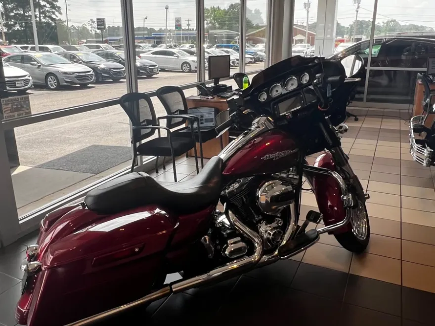 2016 Harley Davidson FLHXS / Street Glide Special photo 1