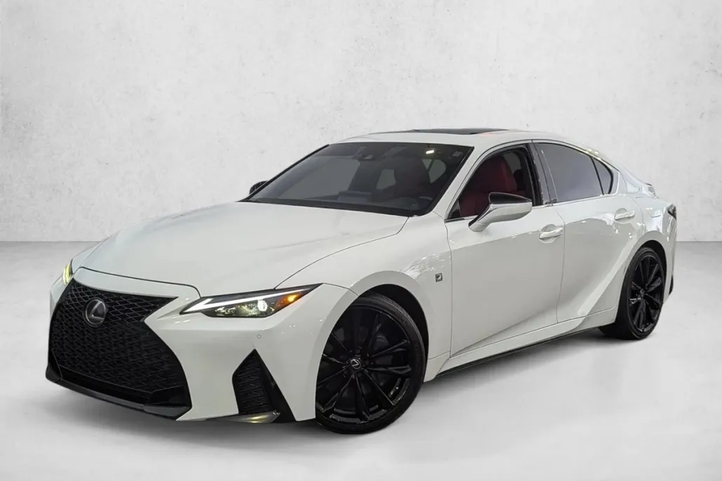 2022 Lexus IS 350 F SPORT photo 1