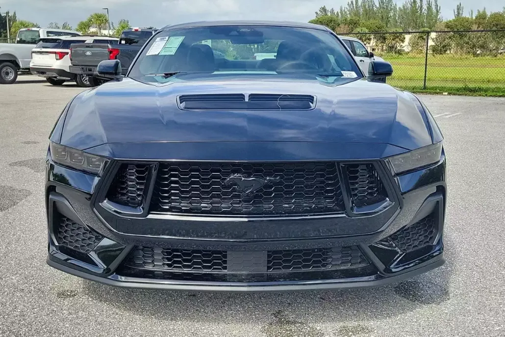 2024 Ford Mustang GT photo 1