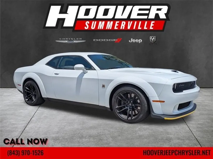 2023 Dodge Challenger R/T Scat Pack Widebody photo 1