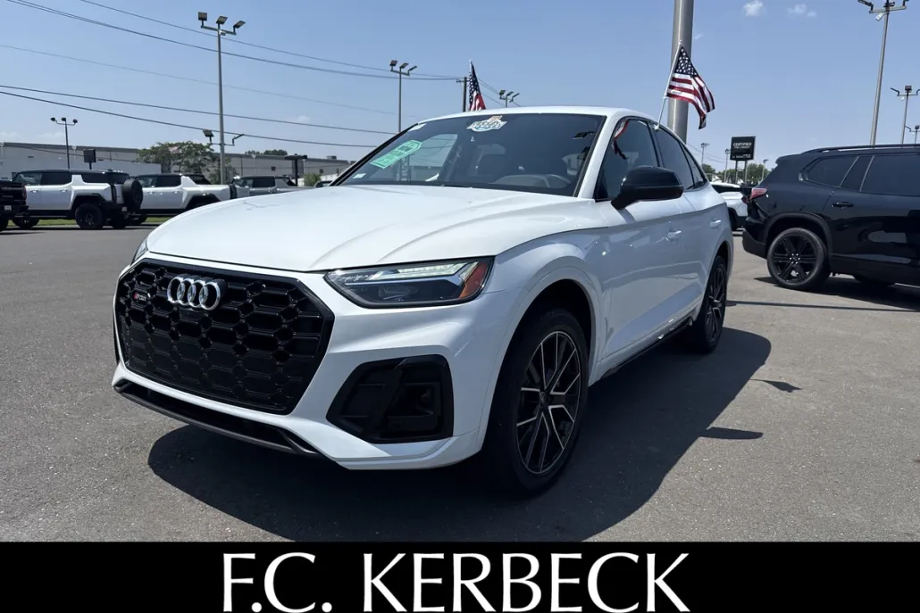 2024 Audi SQ5 Premium Plus photo 1
