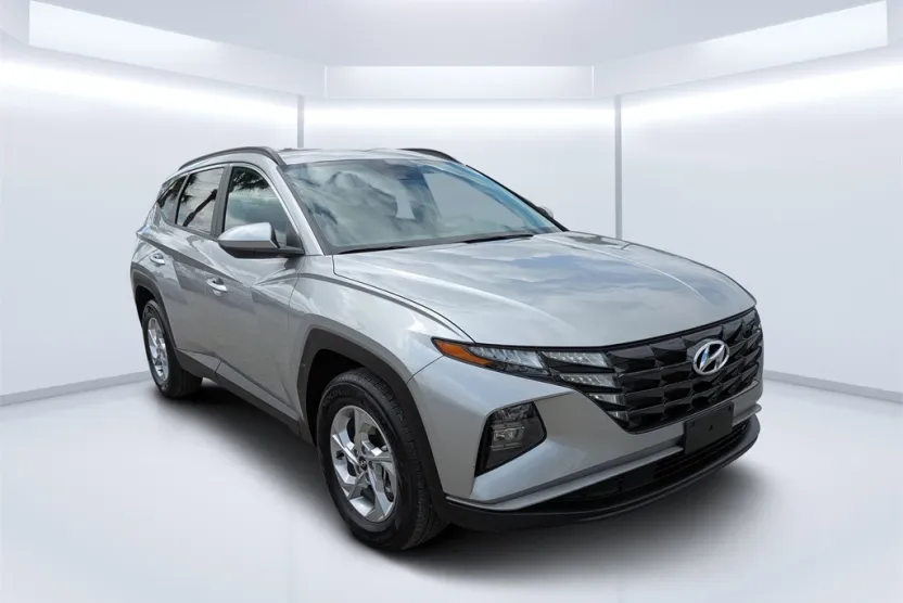 2024 Hyundai Tucson SEL photo 1