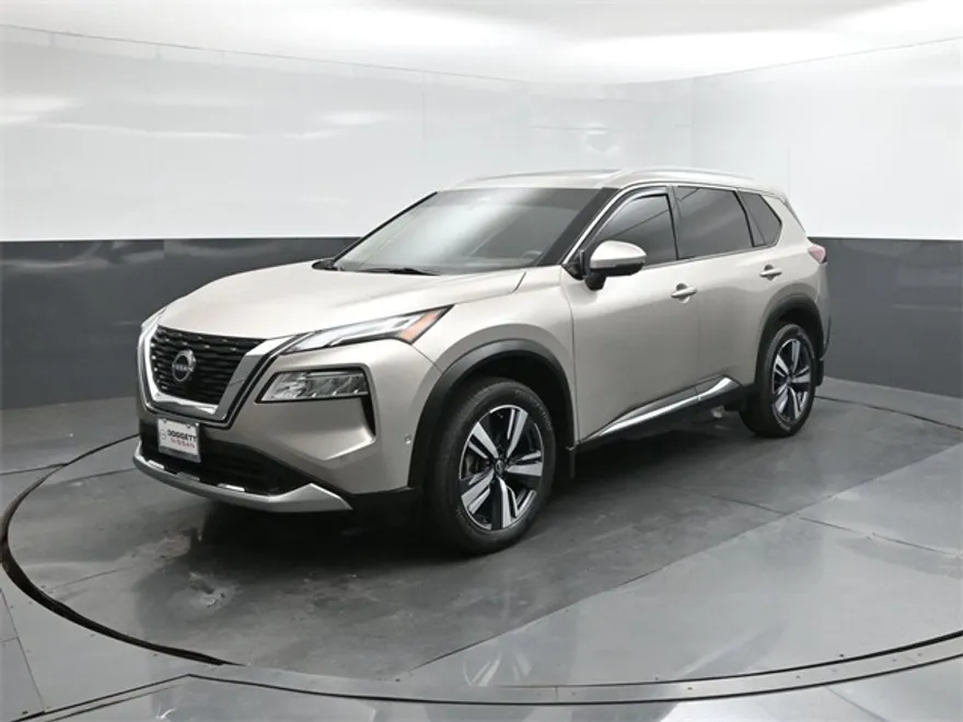 2023 Nissan Rogue Platinum photo 1