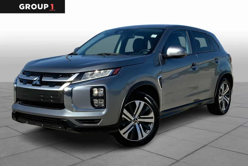 2024 Mitsubishi Outlander Sport SE photo 1