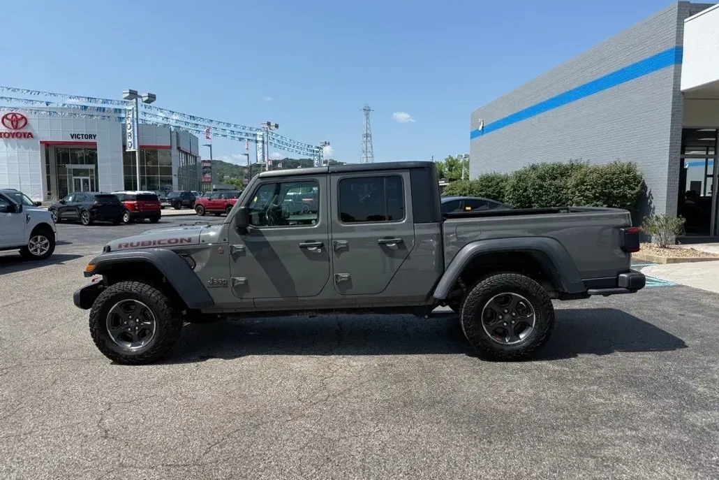 2020 Jeep Gladiator Rubicon photo 1