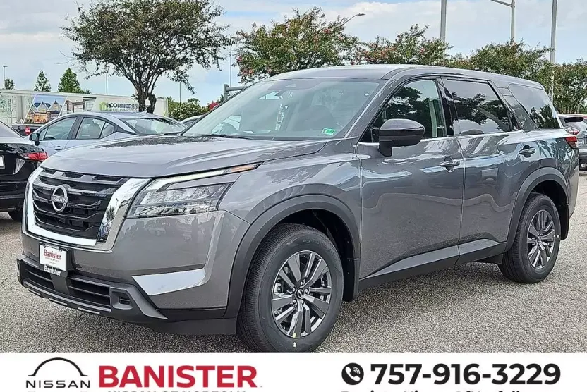 2025 Nissan Pathfinder S photo 1