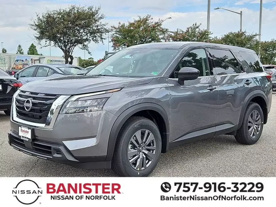 2025 Nissan Pathfinder S photo 1