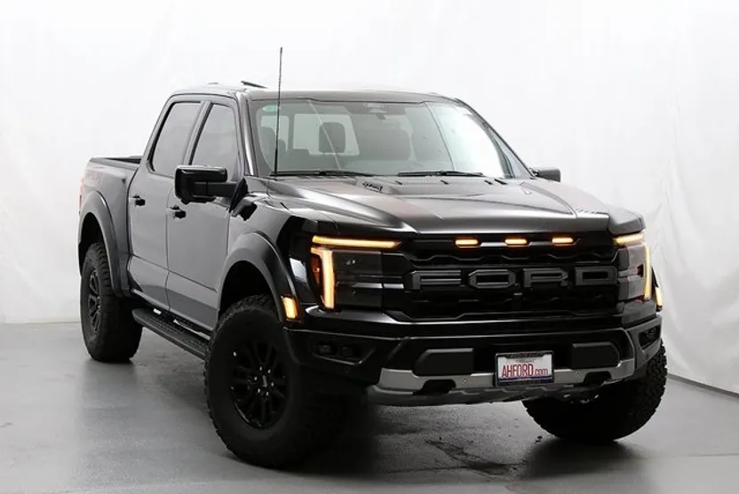 2025 Ford F-150 Raptor photo 1