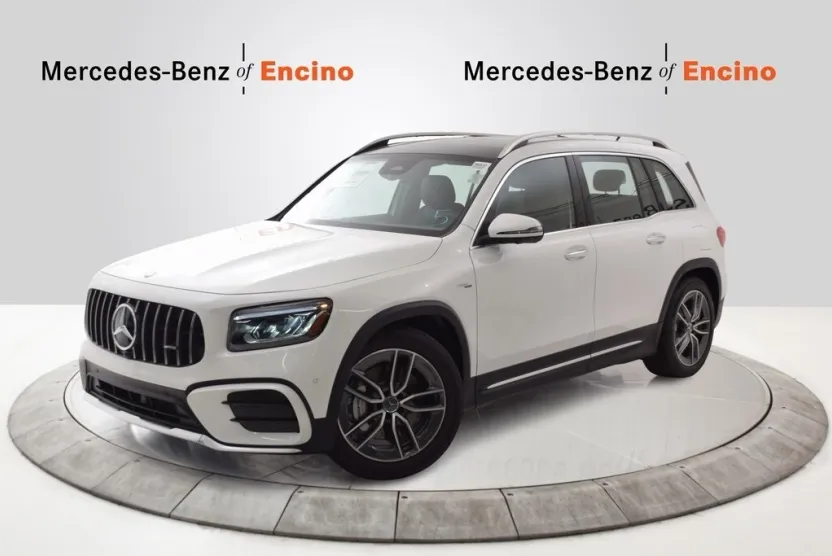 2025 Mercedes Benz GLB AMG 35 photo 1