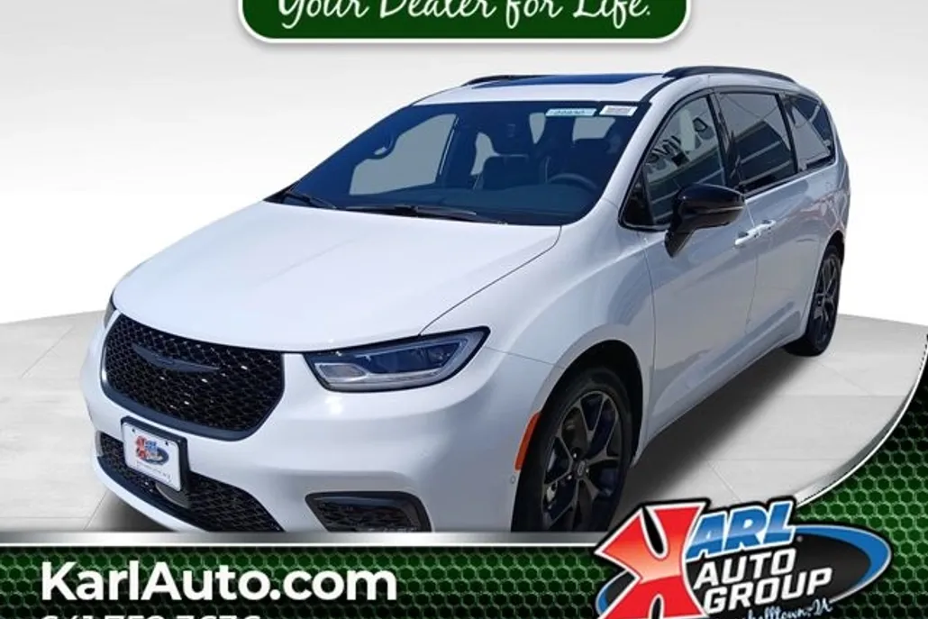 2025 Chrysler Pacifica Limited photo 1
