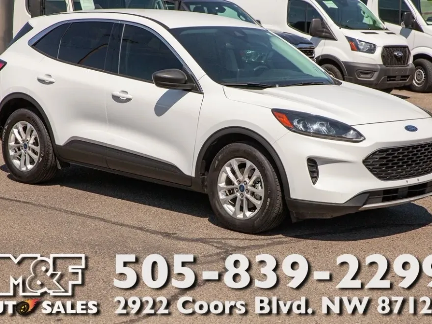 2022 Ford Escape SE Hybrid photo 1