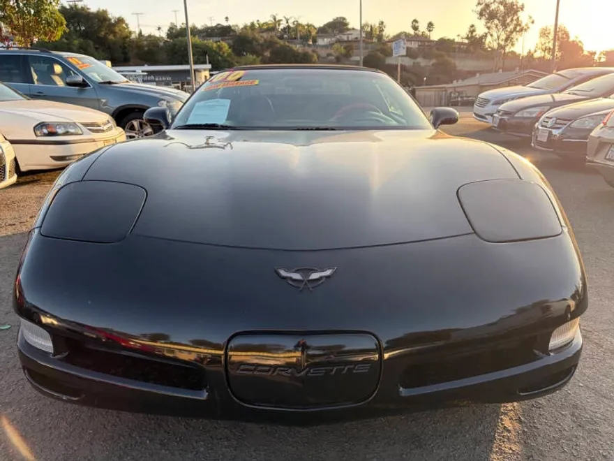 2000 Chevrolet Corvette photo 1