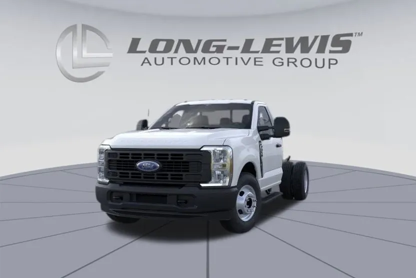 2026 Ford F-350 photo 1