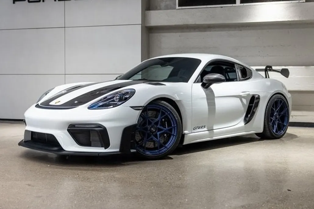 2025 Porsche Cayman GT4 RS photo 1