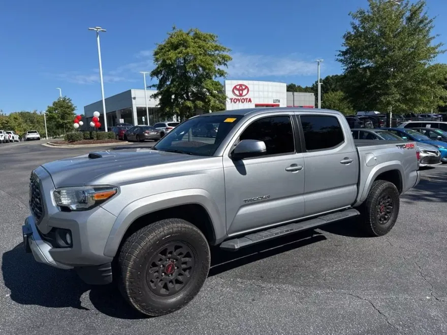 2020 Toyota Tacoma TRD Sport V6 photo 1