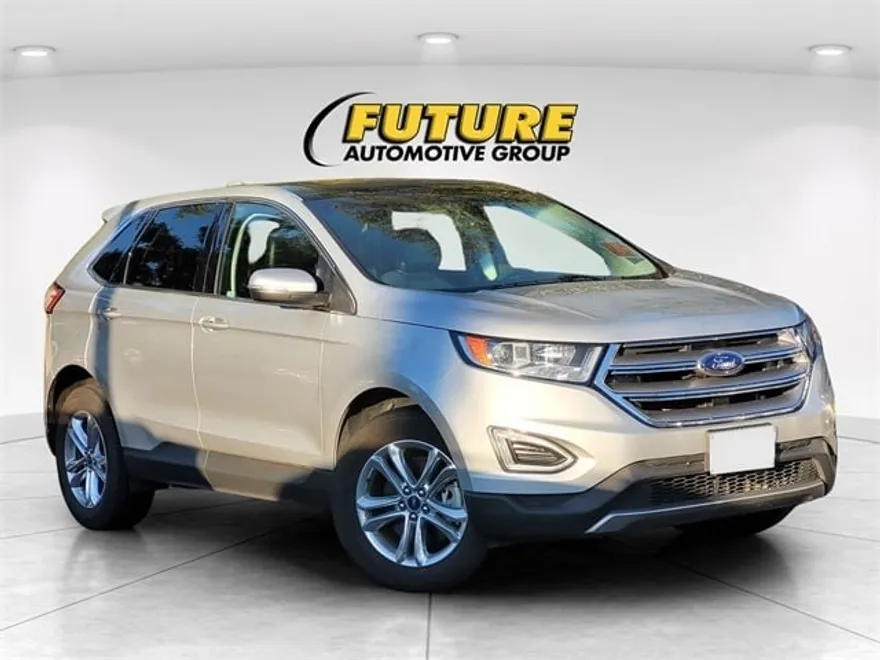 2016 Ford Edge SEL photo 1