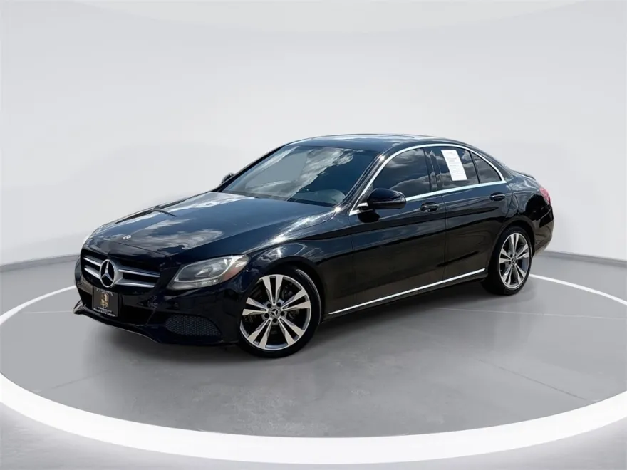 2018 Mercedes Benz C 300 photo 1