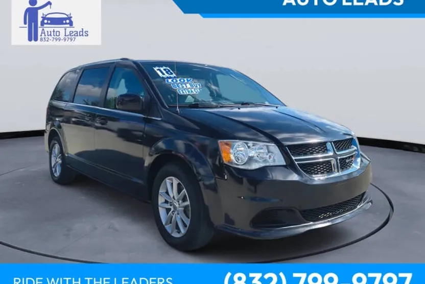 2018 Dodge Grand Caravan SXT photo 1