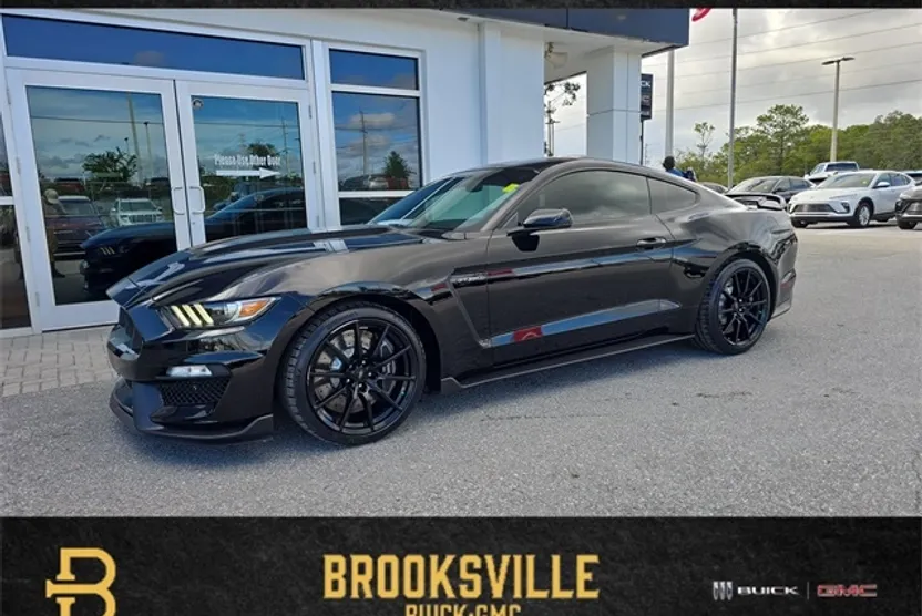 2016 Ford Mustang Shelby GT350 photo 1