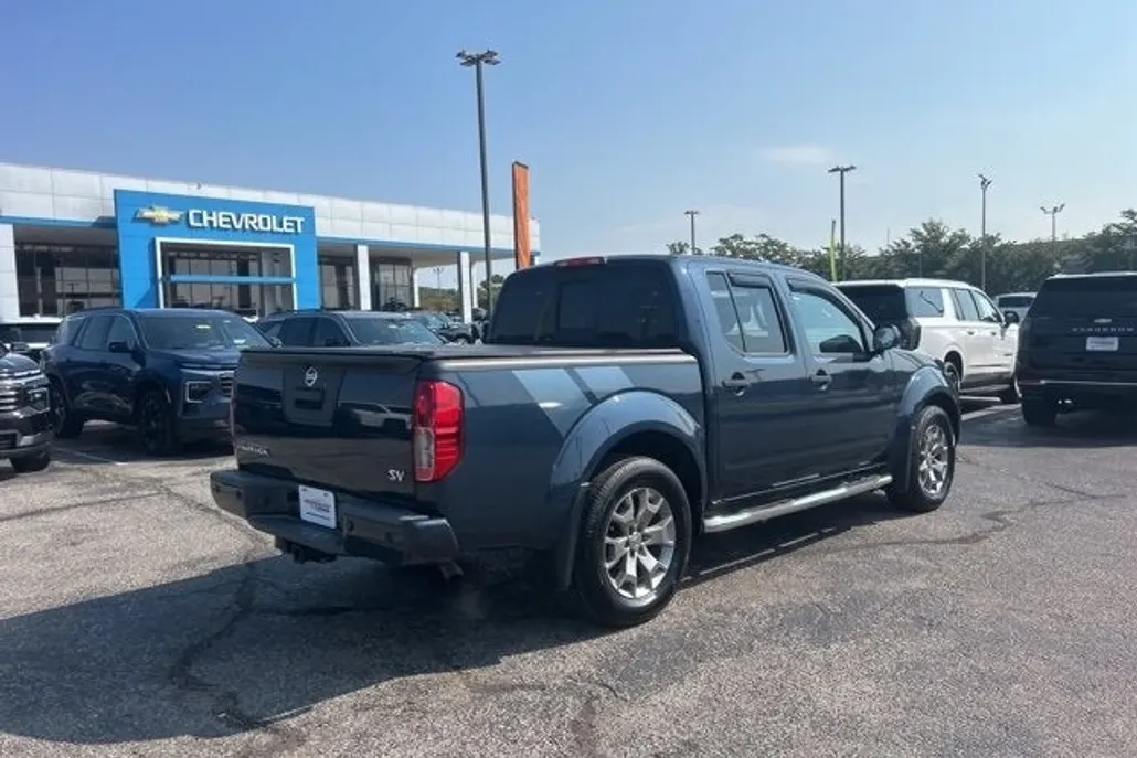 2020 Nissan Frontier SV photo 1