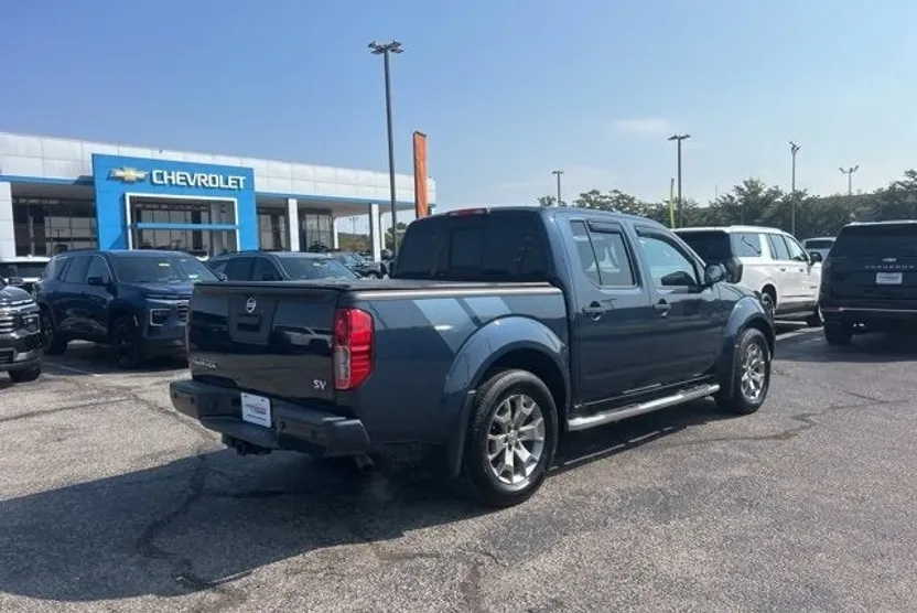 2020 Nissan Frontier SV photo 1