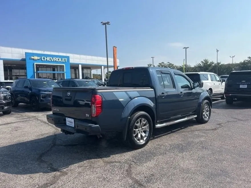 2020 Nissan Frontier SV photo 1